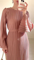 Women's Autumn New Long Dress Elegant Pleated Flared Sleeve Mid-Length Dress