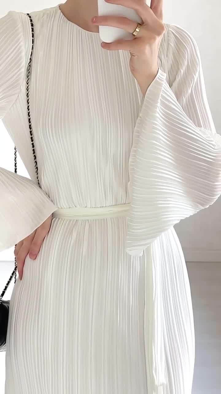 Women's Autumn New Long Dress Elegant Pleated Flared Sleeve Mid-Length Dress