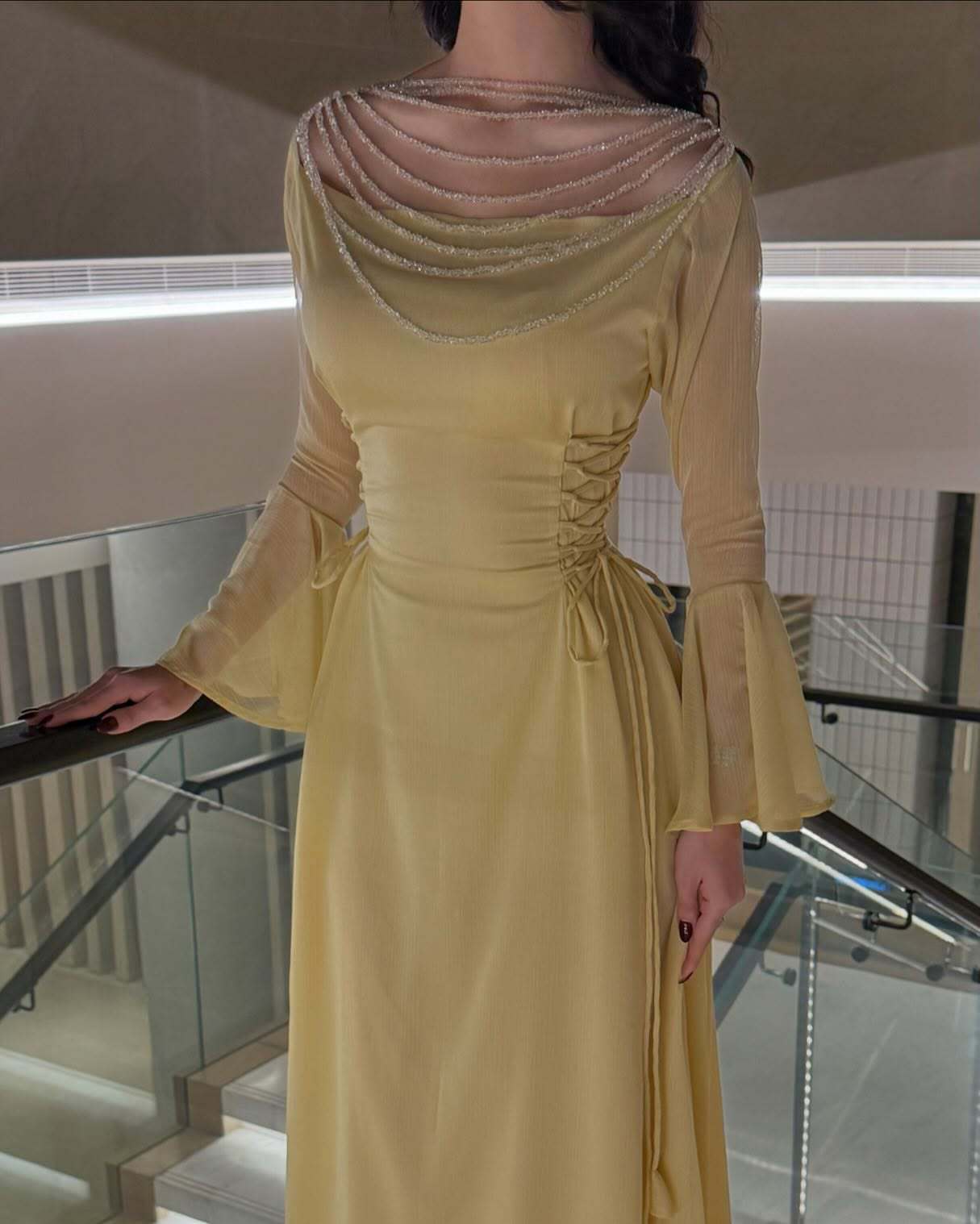 2025 Spring and Summer Sexy Bead Chain Lace-up Dress