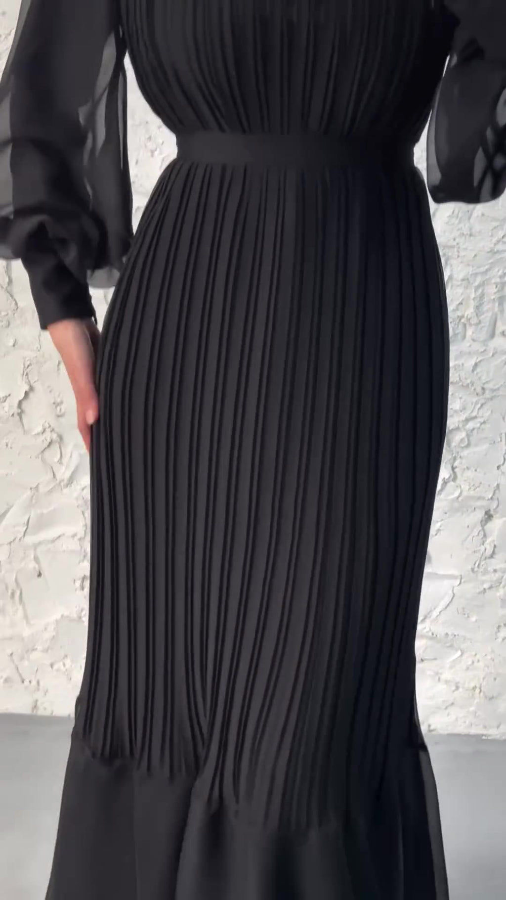 Elegant Mature Women's Spring New Cross-Border Long Pleated Dress