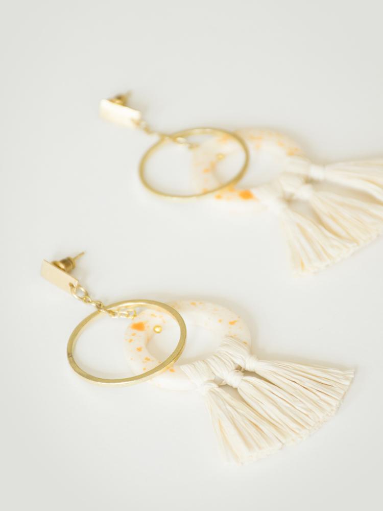 Popcorn Raffia Studs - Yellow