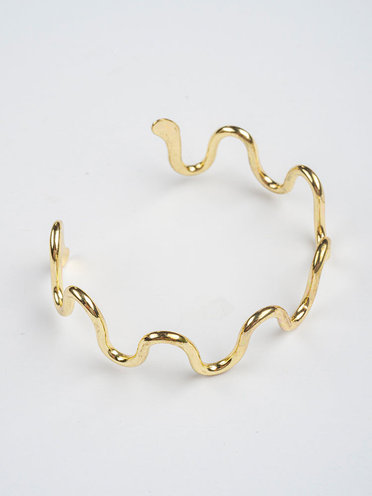 Curvy Cuff - Gold