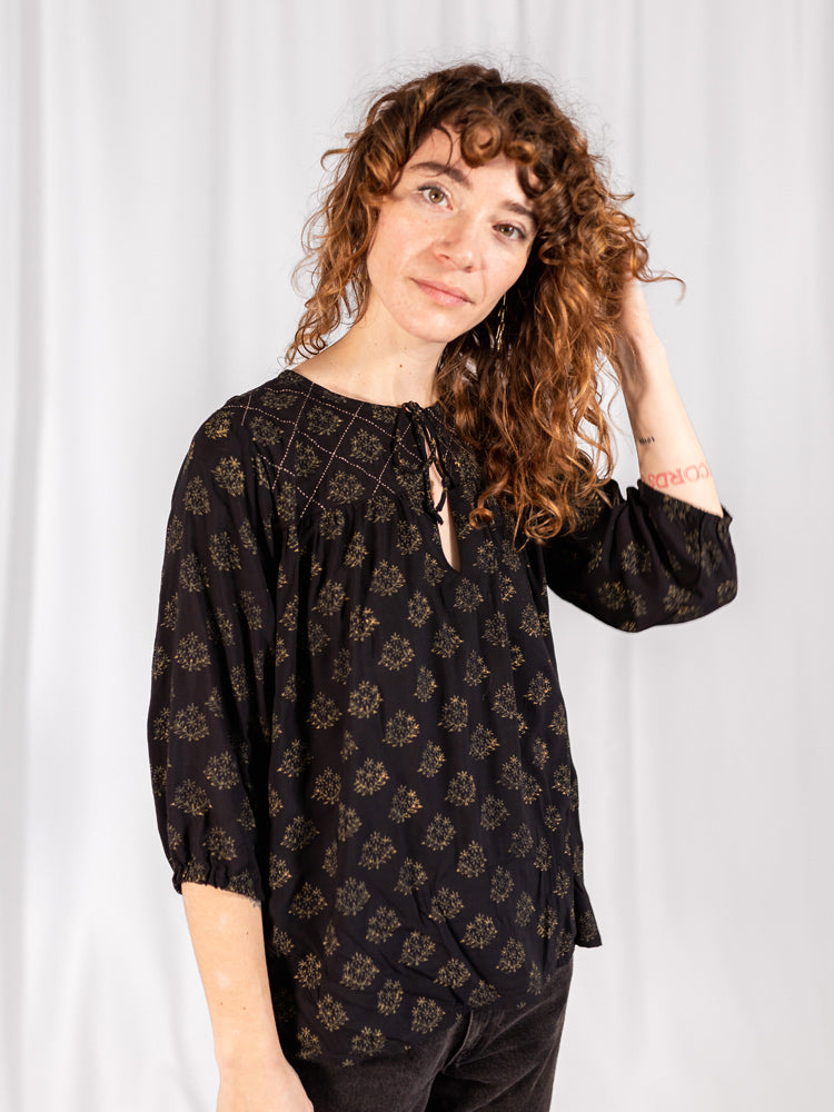 Devi Blouse - Floral Stamp Black