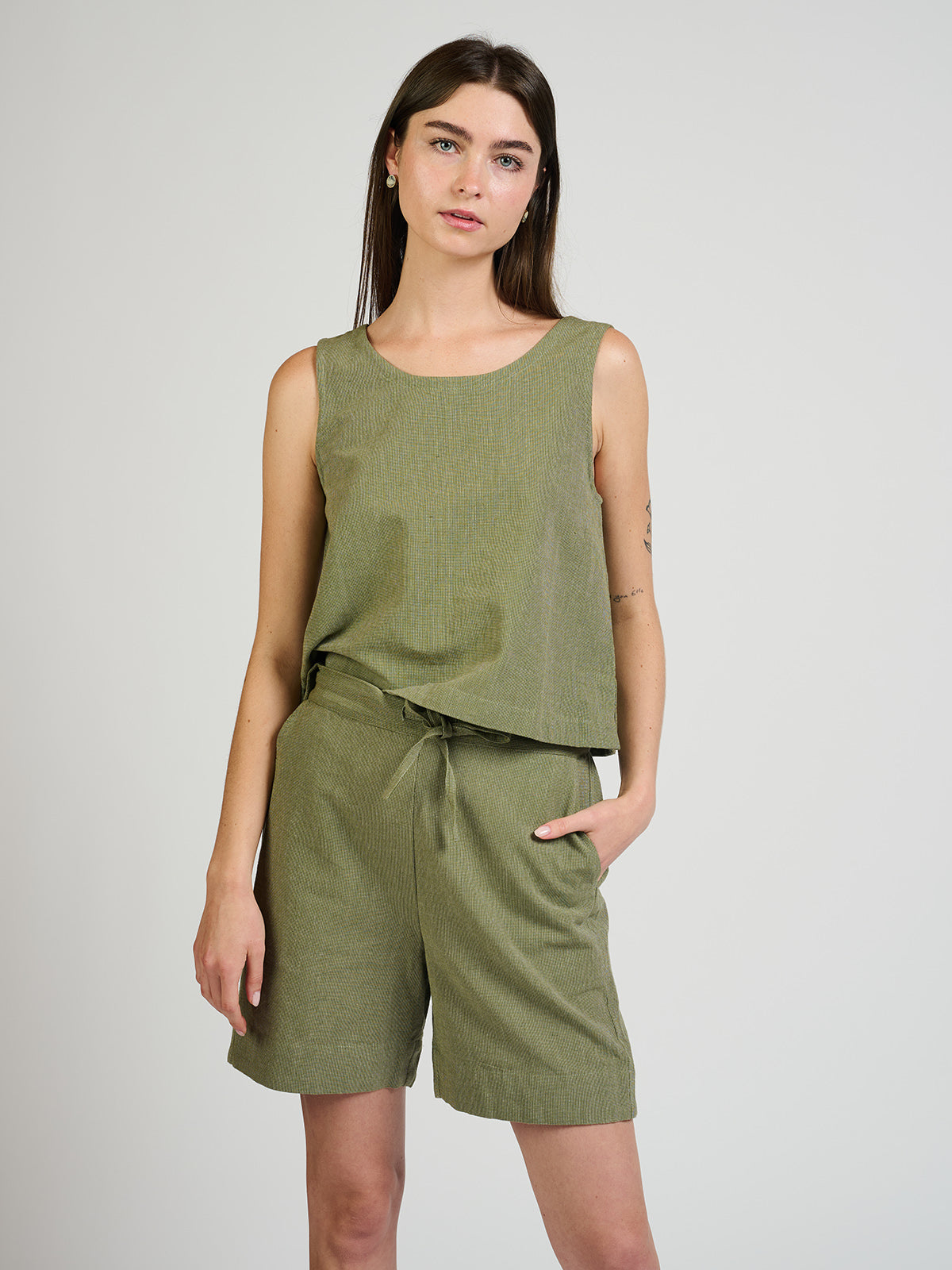 Larisa Short - Olive Chambray