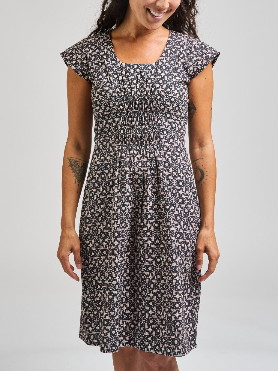 Artsy Traveler Dress - Black Botanical
