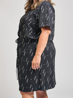 Abby Drawstring Plus Size Dress - Diamond Vine Black