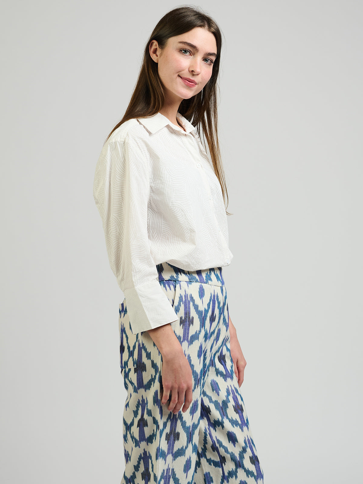 Mae Oversized Shirt - White Waves
