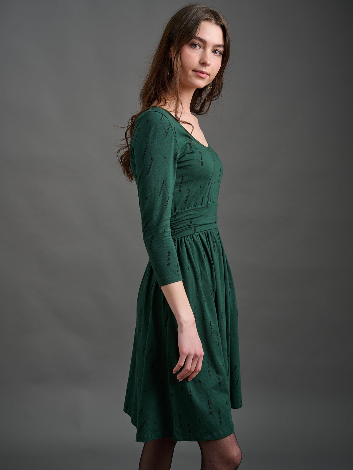 Novela Dress - Diamond Vine Dark Sage