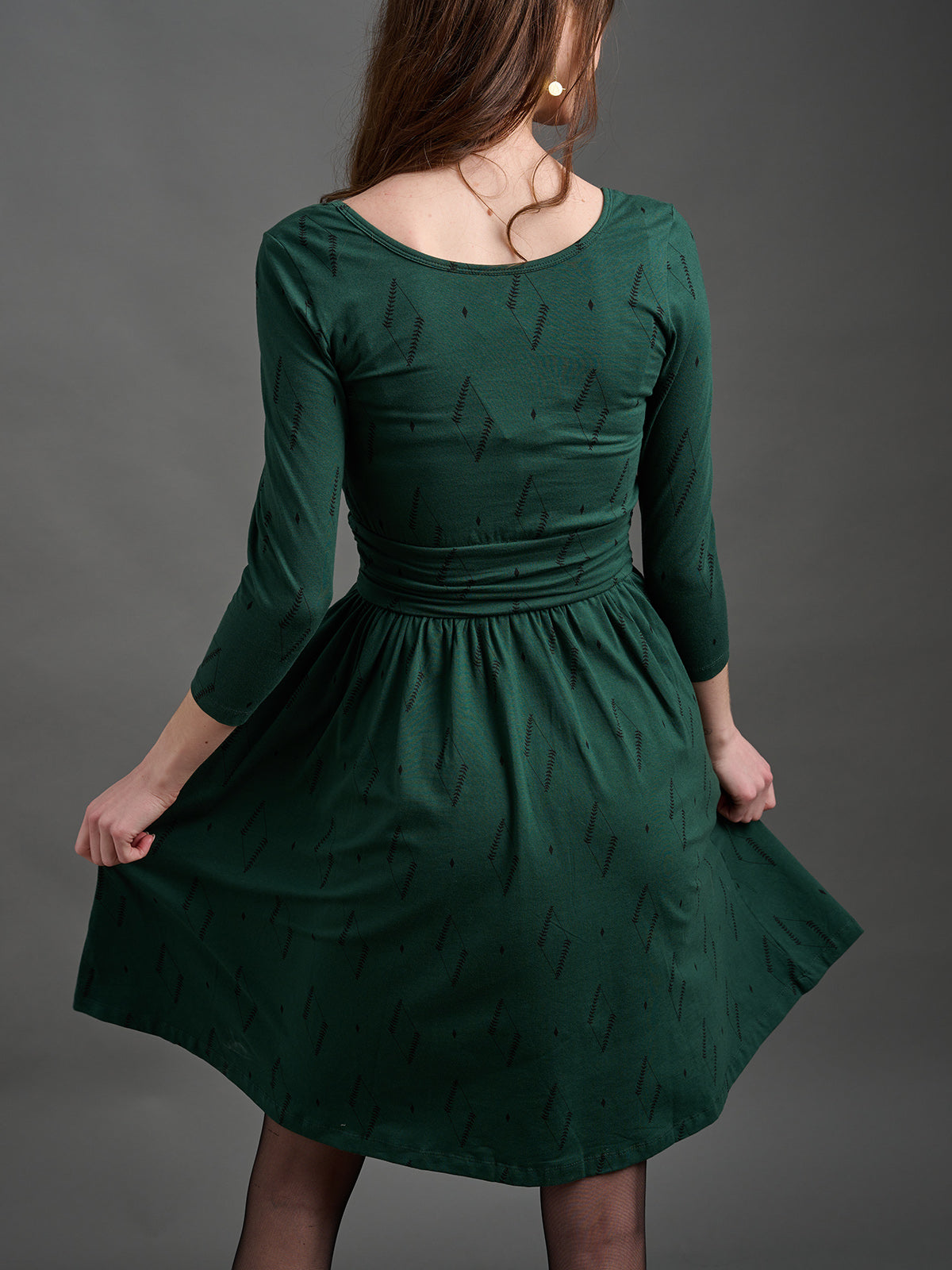 Novela Dress - Diamond Vine Dark Sage