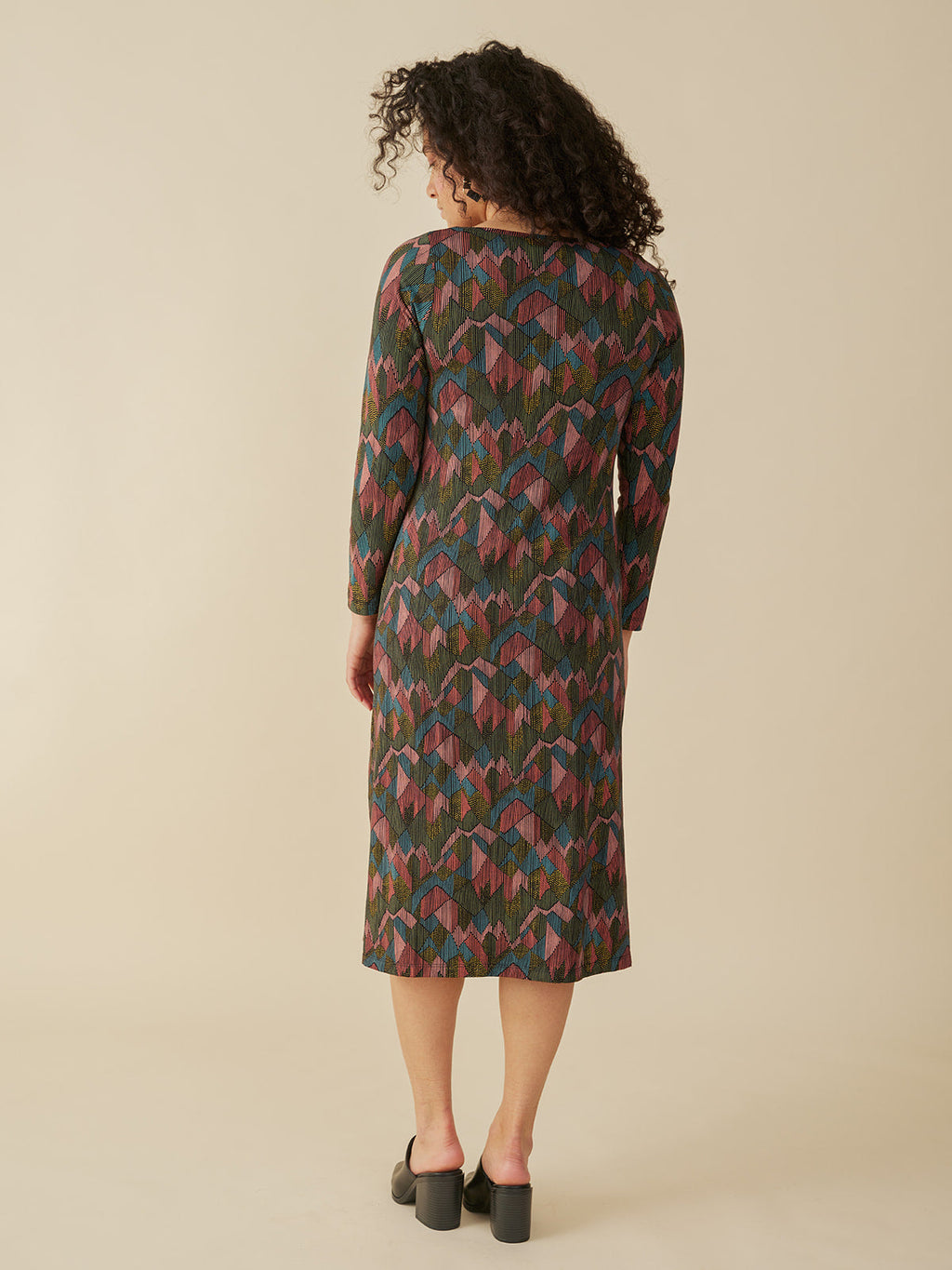 Nova Long Sleeve T-Shirt Midi Dress - Geo Jewels