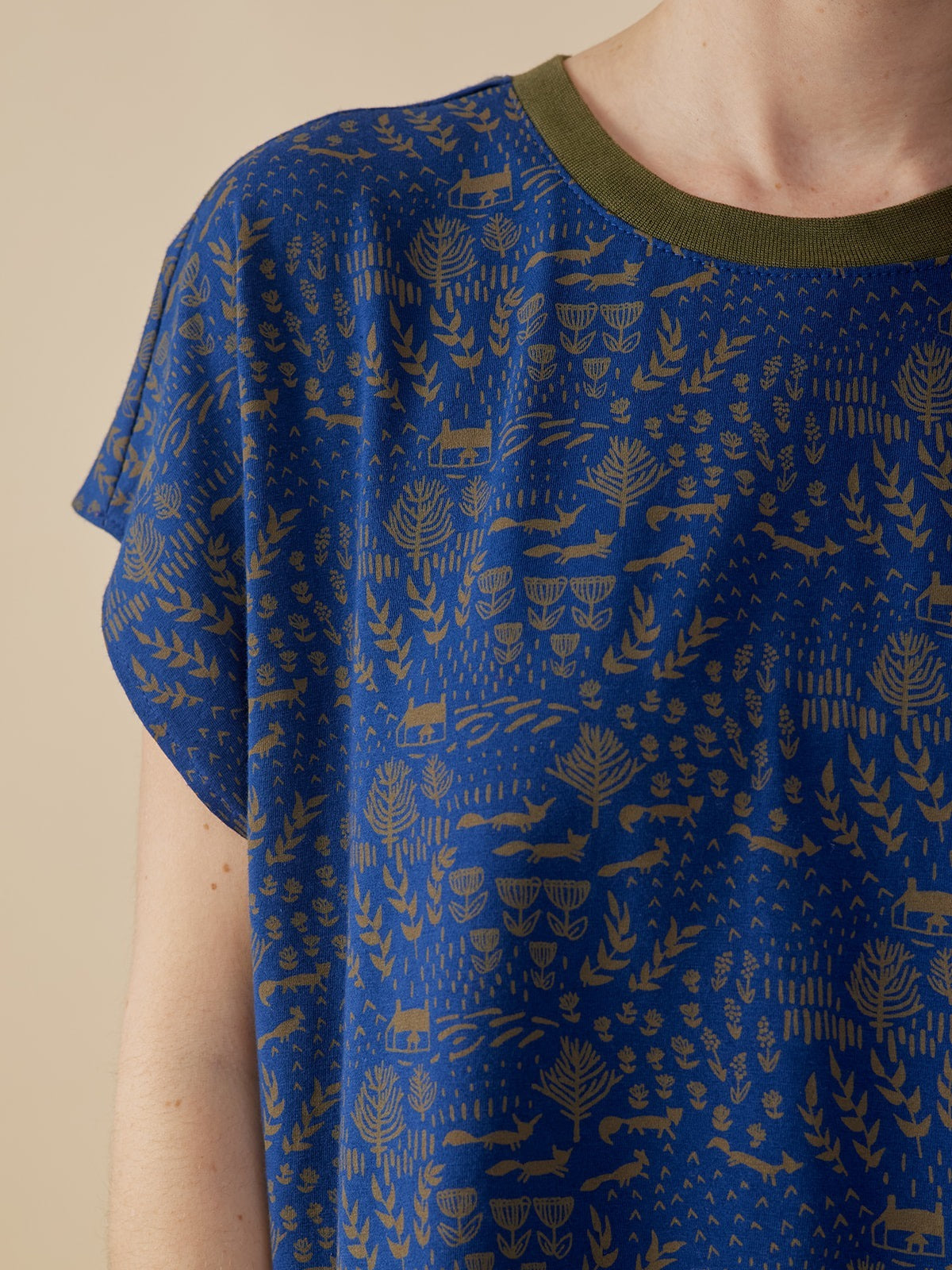 Caitlin Top - Cobalt Foxes