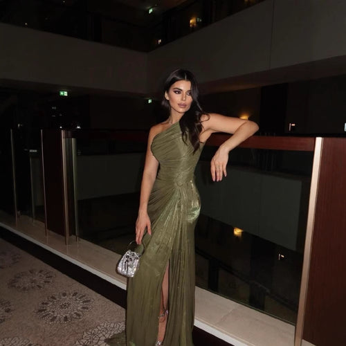 Autumn and winter pleated ribbon shiny evening dress 