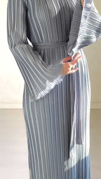 Women's Autumn New Long Dress Elegant Pleated Flared Sleeve Mid-Length Dress