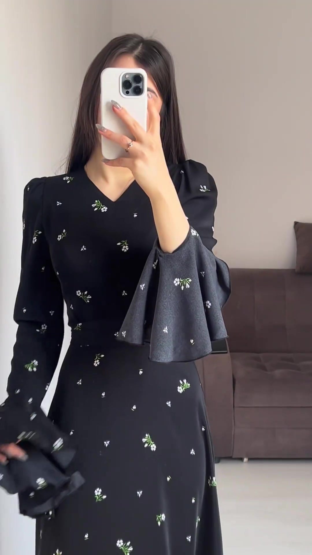 Spring New Ruffle Sleeve Waist-Cinching Floral Gentle Style Long Dress