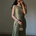 Autumn and winter pleated ribbon shiny evening dress