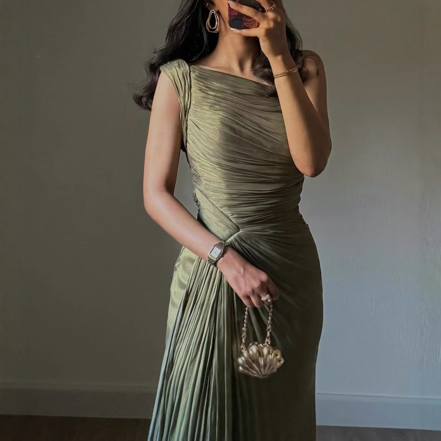 Autumn and winter pleated ribbon shiny evening dress