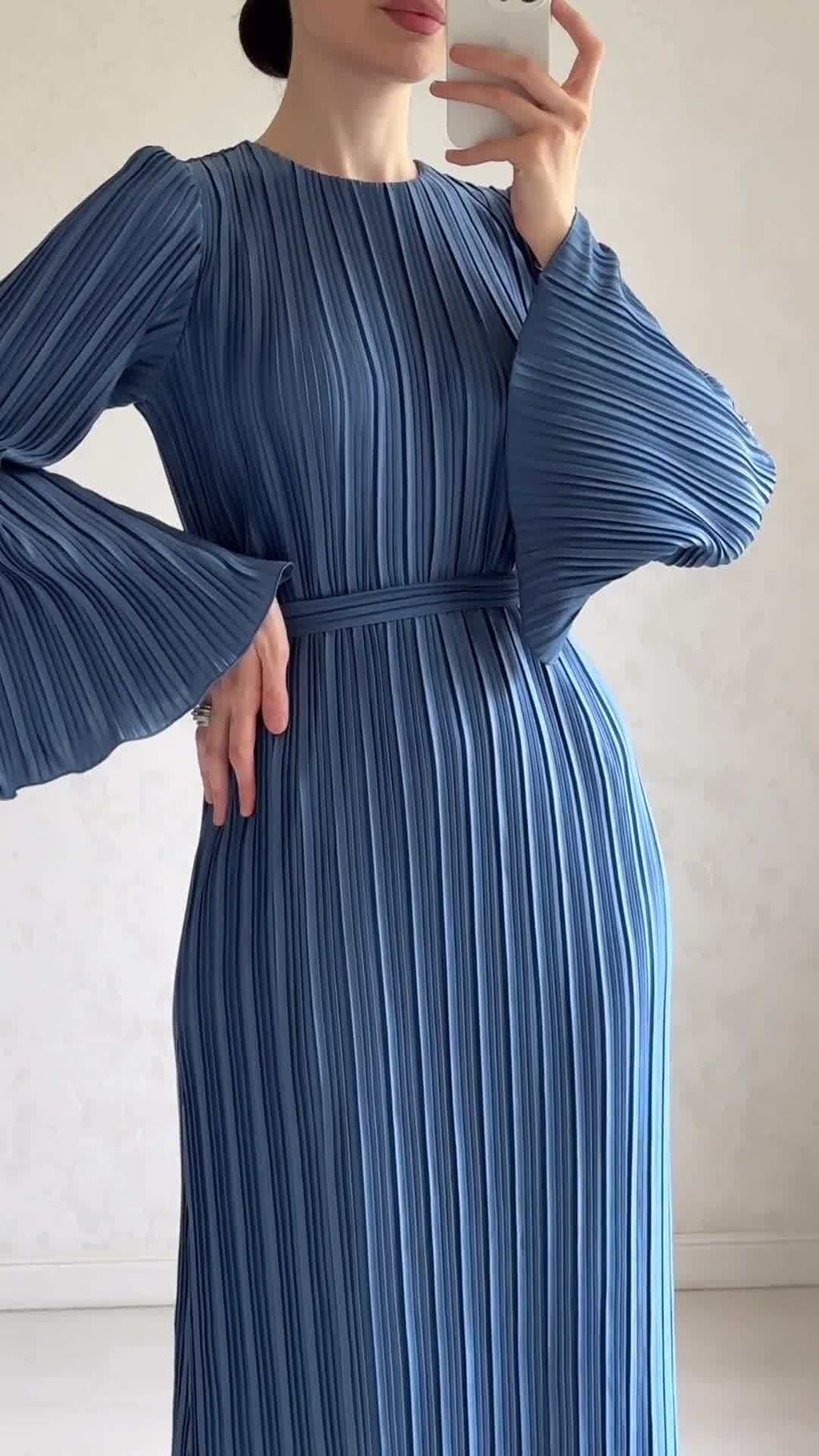Women's Autumn New Long Dress Elegant Pleated Flared Sleeve Mid-Length Dress